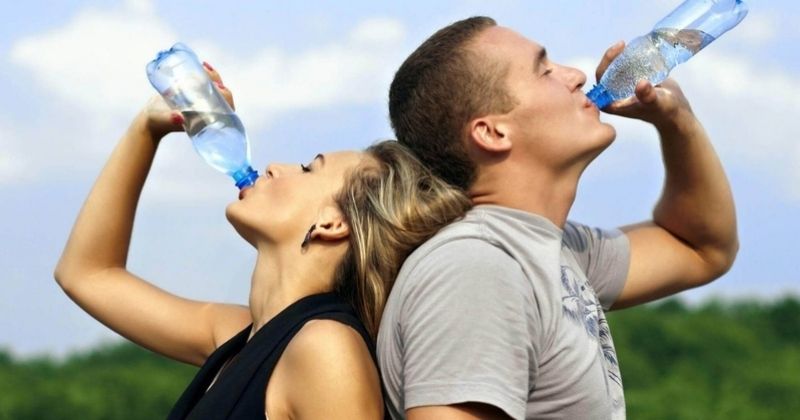 Vì sao nước quan trọng đối với cơ thể