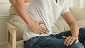 Đau bụng bên phải là bệnh gì
